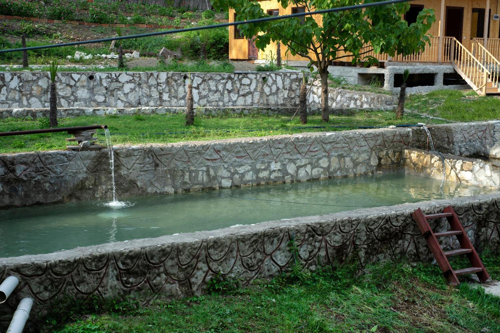 Gordela Hotel Gordi Exterior foto